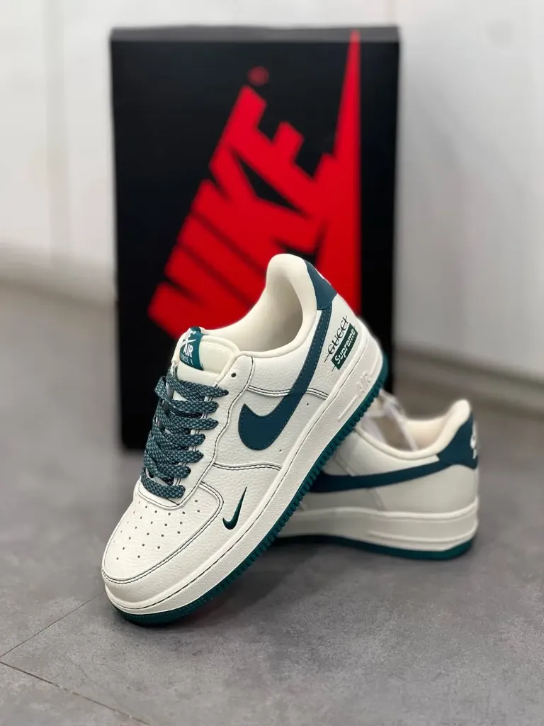 NIKE AIR FORCE LOW [GREEN/ TEAL] VARIANT THIRFT SNEAKER (6)