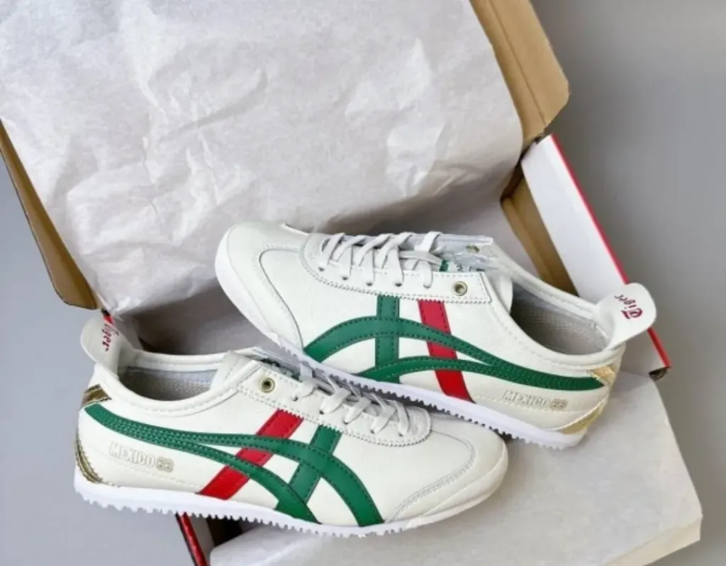 MEXICO 66 SD WHITE WITH DIRECTOR GREEN THIRFT SNEAKER (6)
