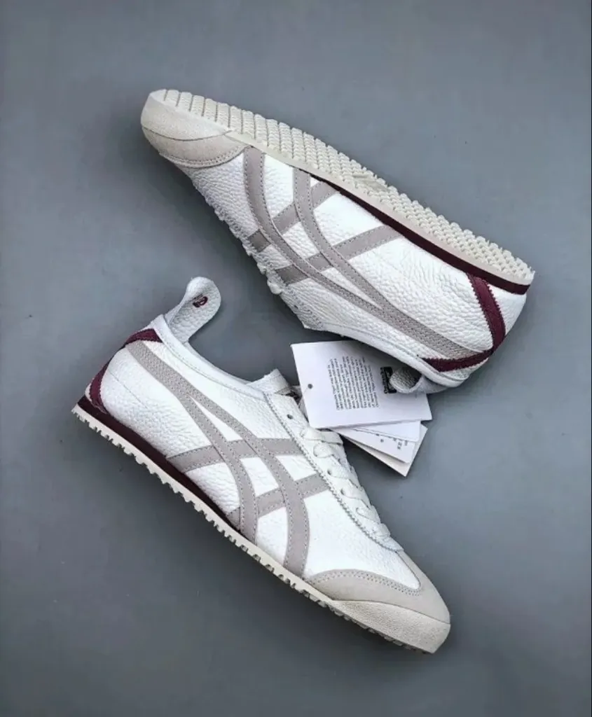 ONITSUKA TIGER VINTAGE WHITE GREY STREET THRIFT SNEAKER