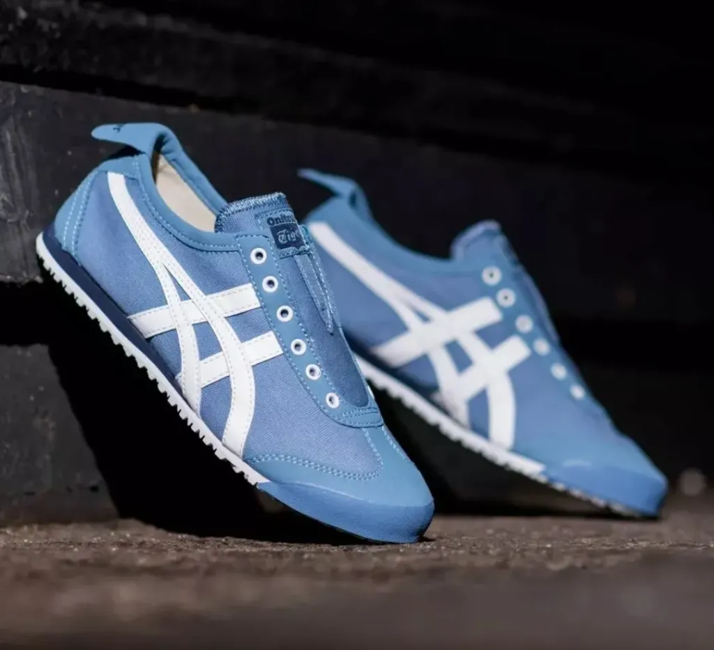 ONITSUKA TIGER ROYAL BLUE UNISEX THIRFT SNEAKER (6)